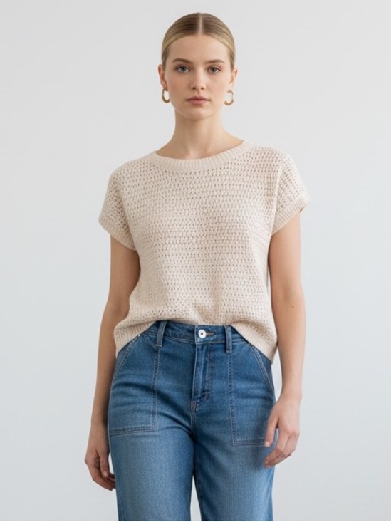 Tops - Crewneck Short Sleeve Knit Top in Cream